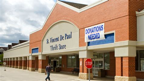 St vincent de paul waukesha - Fri 9:00 AM - 8:00 PM. Sat 9:00 AM - 8:00 PM. (262) 737-6077. https://www.svdpthrift.net. St. Vincent de Paul Society of Waukesha County is a non-profit organization dedicated to assisting the needy in the community by providing essential items and financial training to promote stability and improve lives. With over 600 members and a strong ...